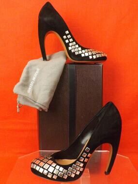 NIB ALAIA BLACK SUEDE STUDDED ROUND TOE SCULPTURED HIGH HEEL PUMPS 36.5 $1640